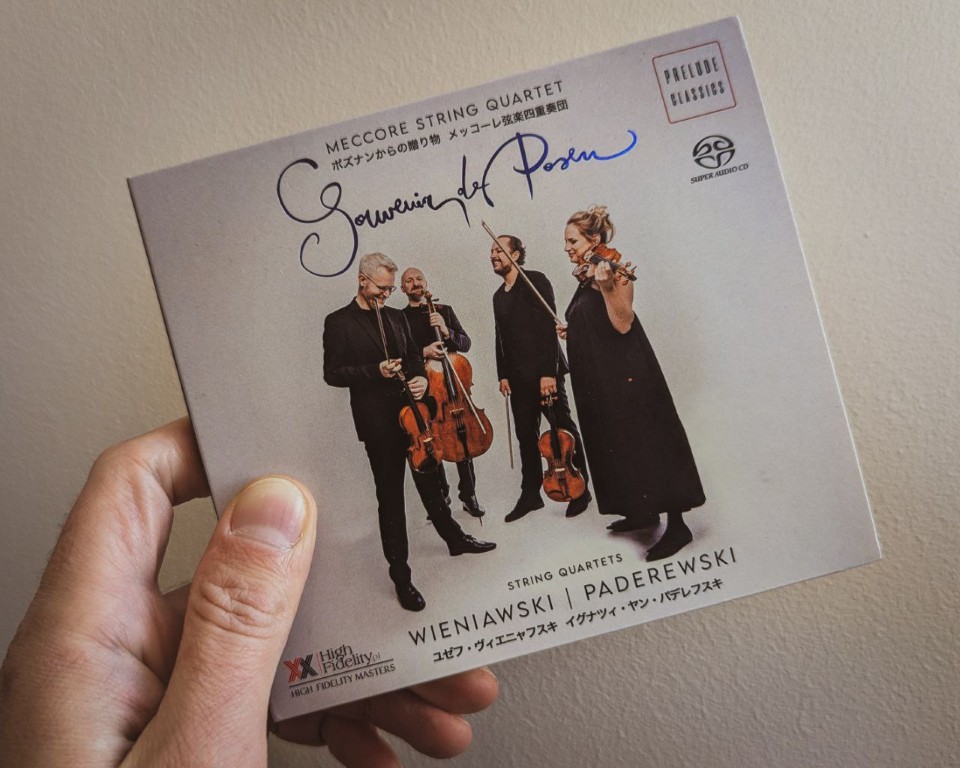 Pokonywanie uprzedzeń - Szafa Melomana